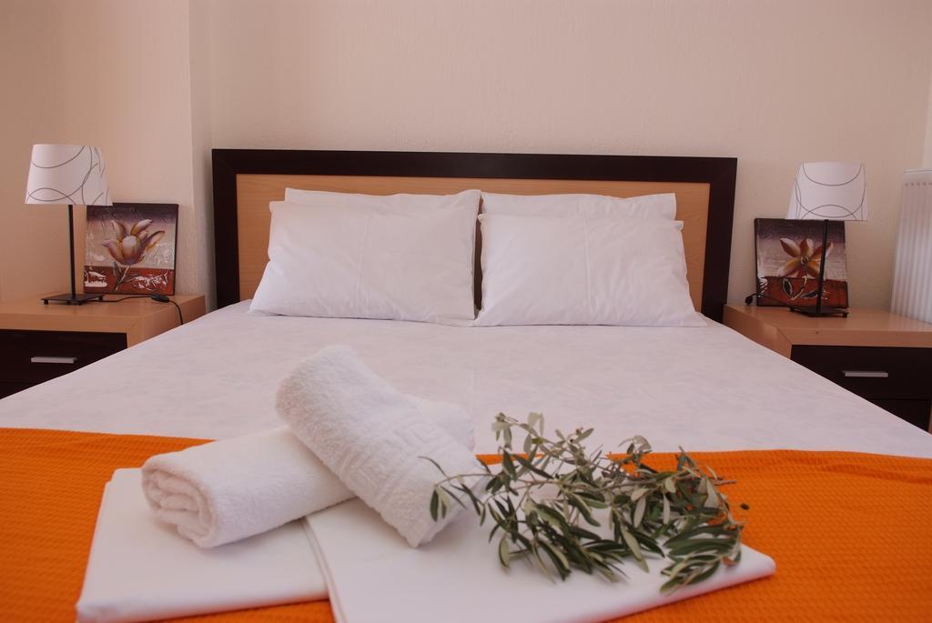 Sofia Luxury Maisonettes Nikiti  Room photo