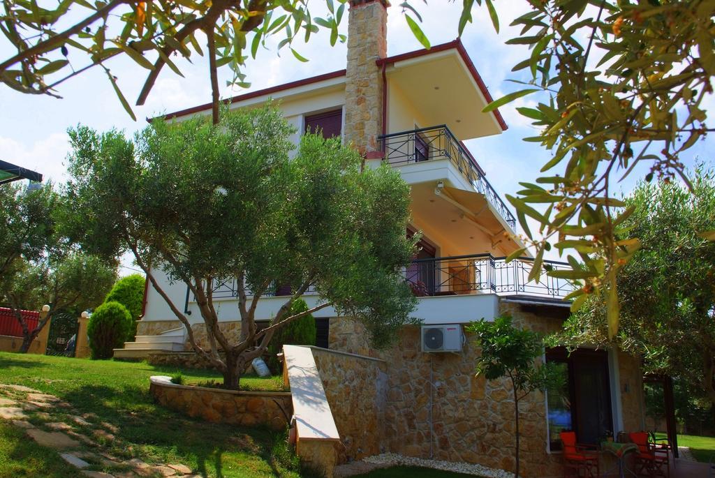 Sofia Luxury Maisonettes Nikiti  Exterior photo