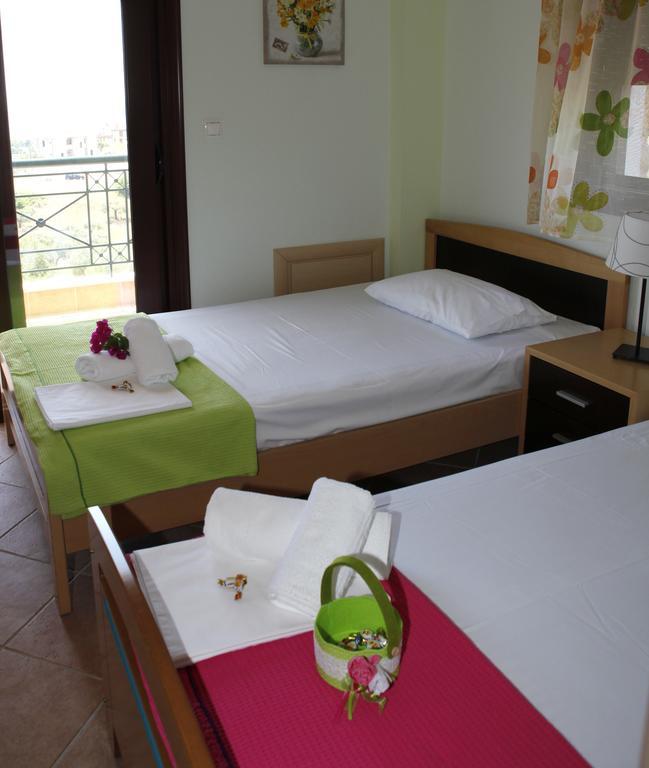 Sofia Luxury Maisonettes Nikiti  Room photo