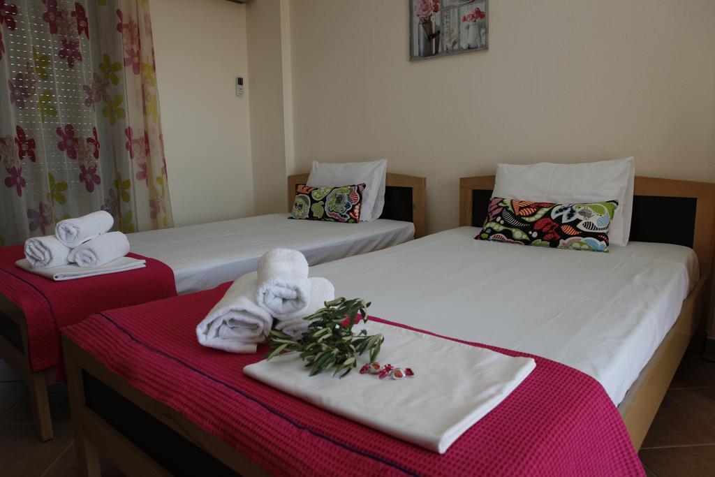 Sofia Luxury Maisonettes Nikiti  Room photo